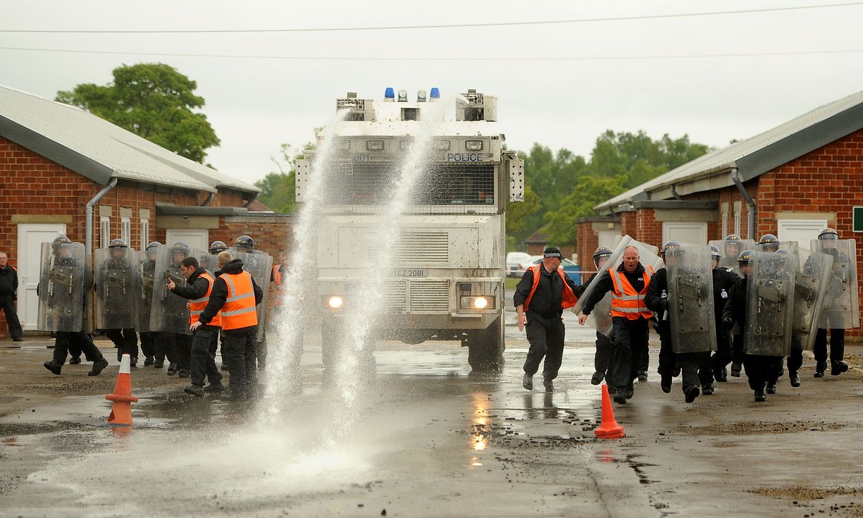 201612_boris_johnson_water_cannon_matthews_pa.jpg