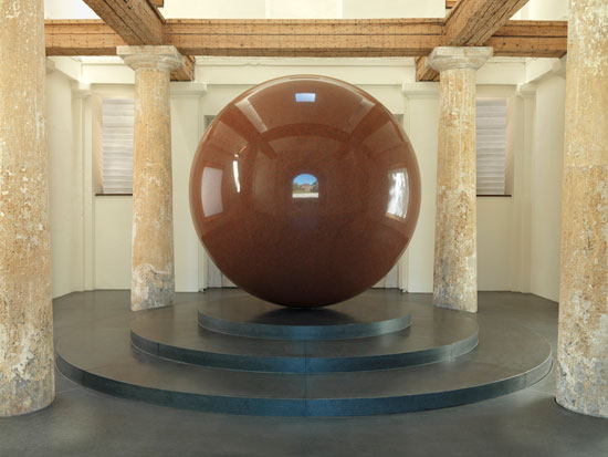 demaria_sphere_kunstareal.jpg