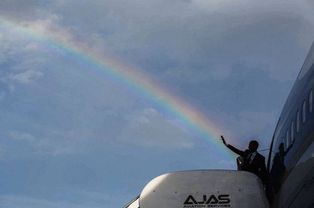 pete_souza_obama_rainbow.png