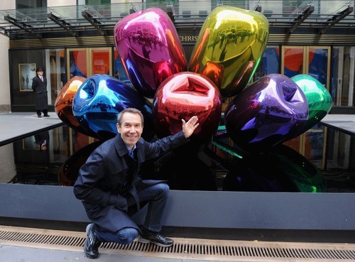 koons_tulips_onehanded_getty.jpg