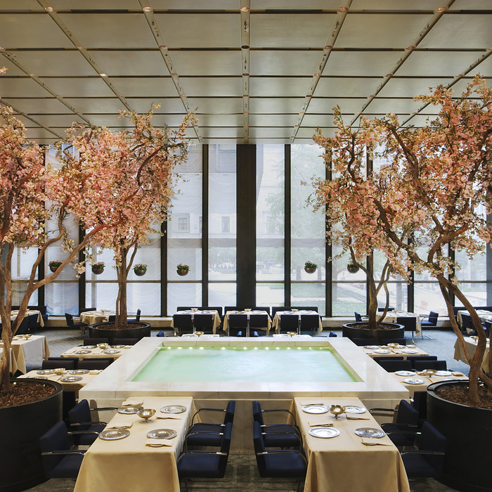 Four-Seasons-Spring-Pool-Room_wright_t2burn.jpg