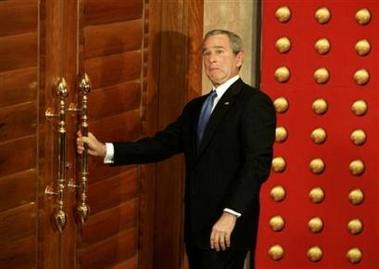 gwb_beijing_doors.jpg