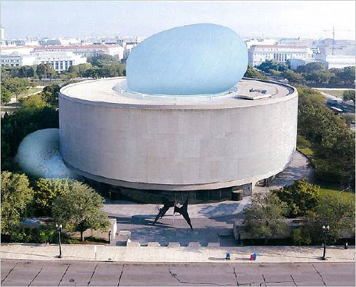 hirshhorn_dsr_balloon.jpg