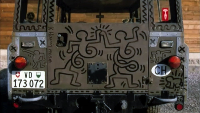 keith-haring-land-rover-1983_swiss_plate.jpg